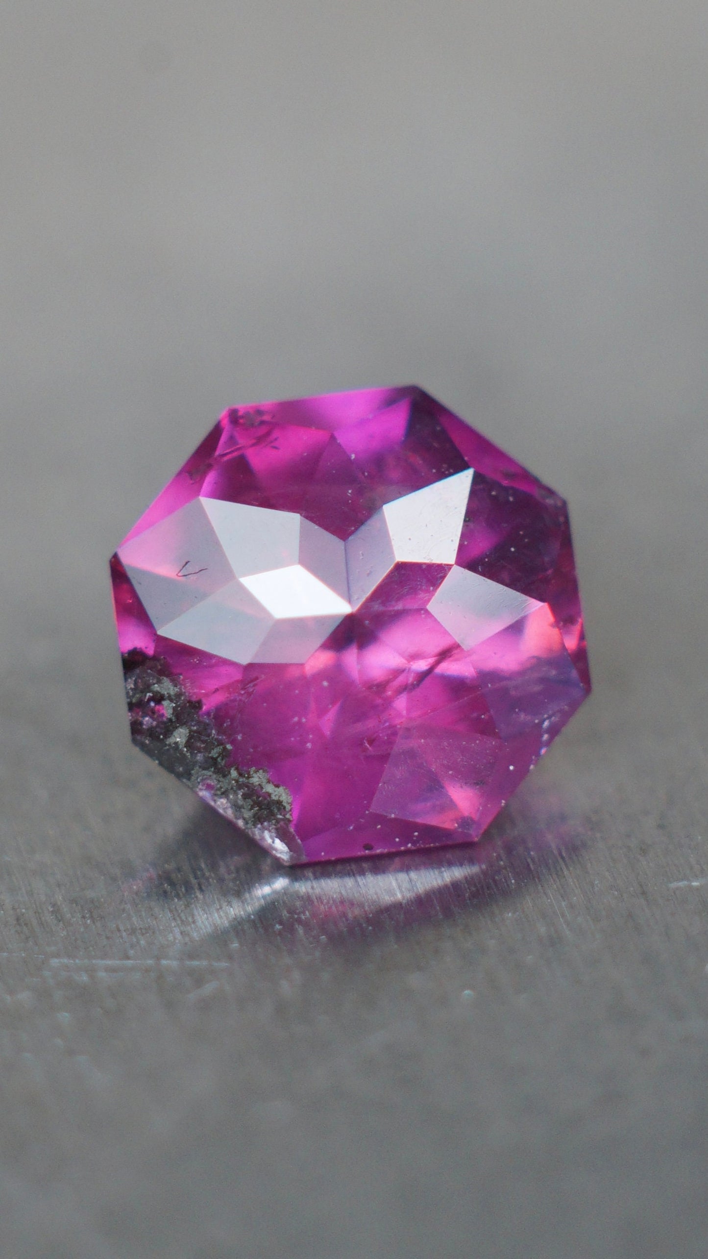 1.14 ct Kashmir sapphire