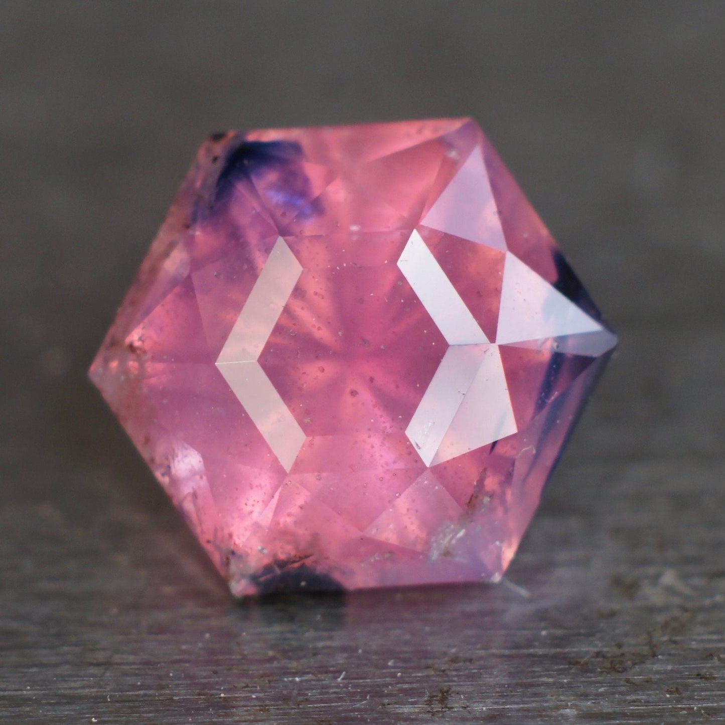 2.1 ct Winza sapphire (Tanzania)