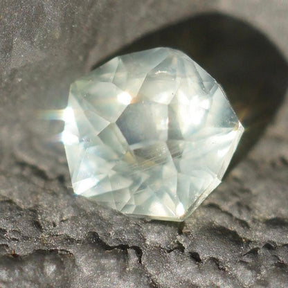 0.73 ct Montana sapphire