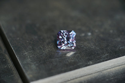 3.9 ct flame fusion color change sapphire