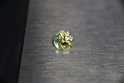 1.06 ct chrysoberyl